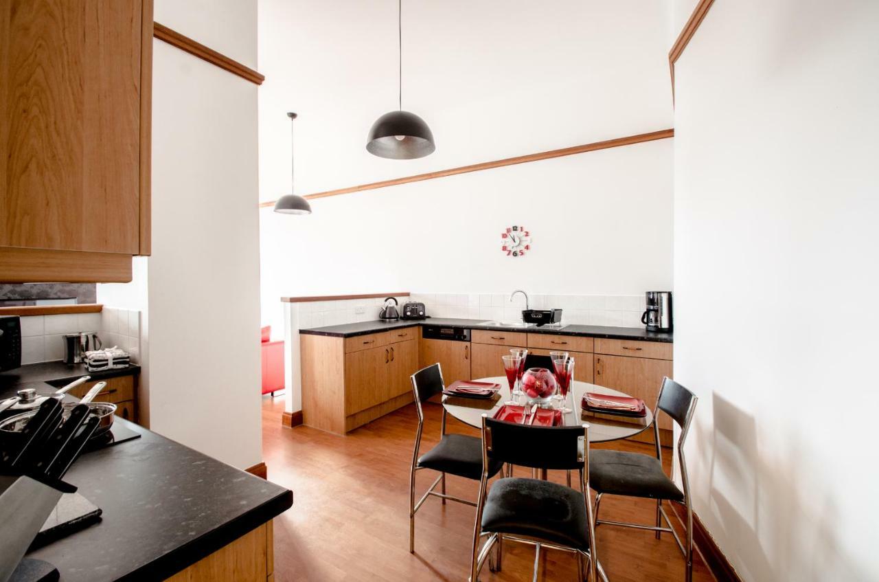 אברדין City Centre Orange Apartments Bastille מראה חיצוני תמונה