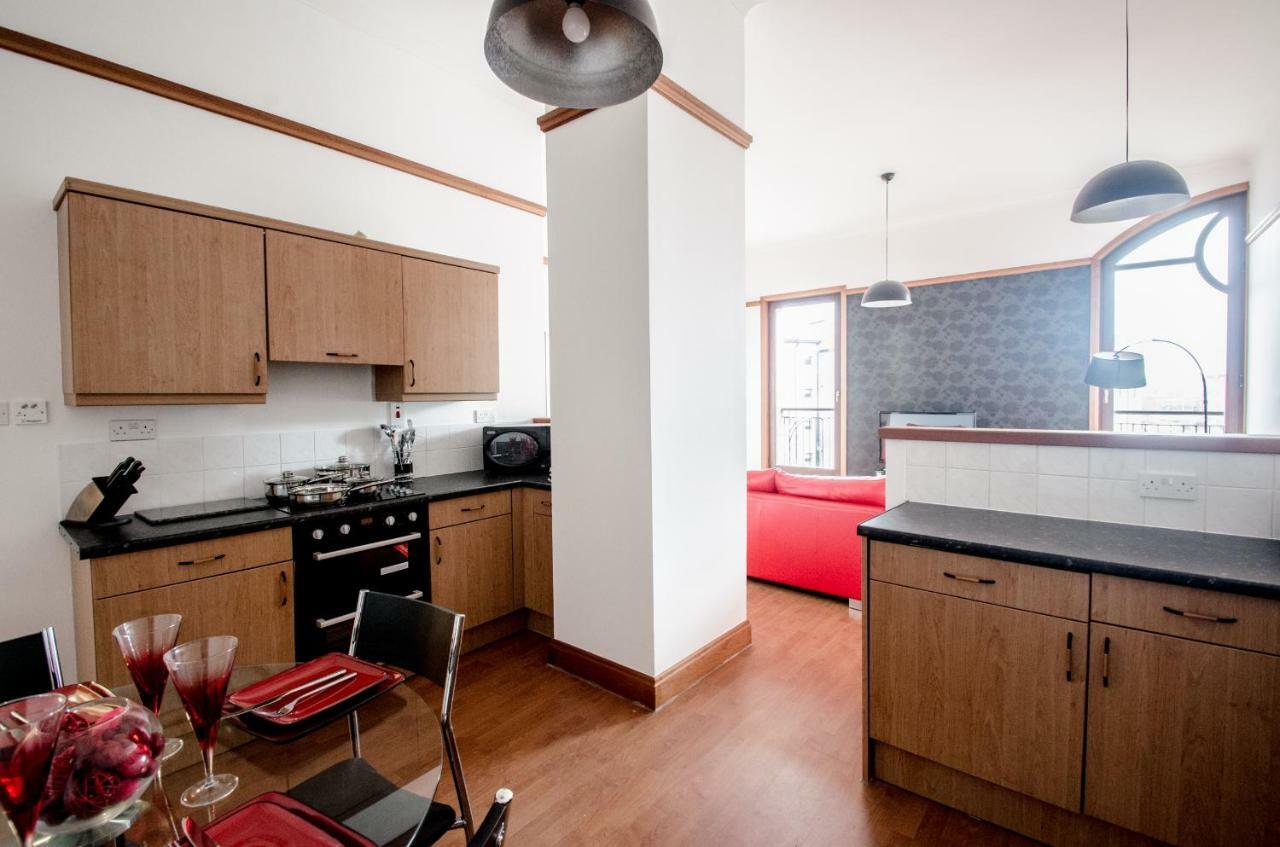 אברדין City Centre Orange Apartments Bastille מראה חיצוני תמונה
