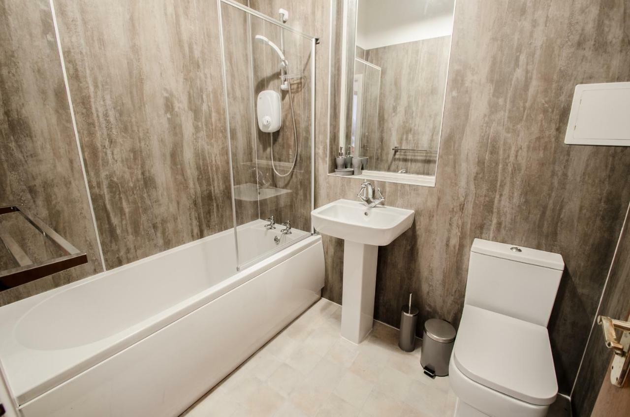 אברדין City Centre Orange Apartments Bastille מראה חיצוני תמונה